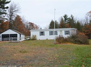 27 Nealey Rd, Northport, ME 04849
