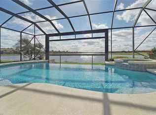 10410 Smokehouse Bay Dr, Naples, FL 34120