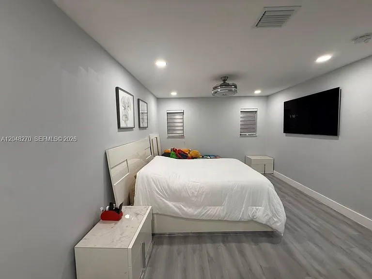 14305 SW 182nd Ter — Photo 16