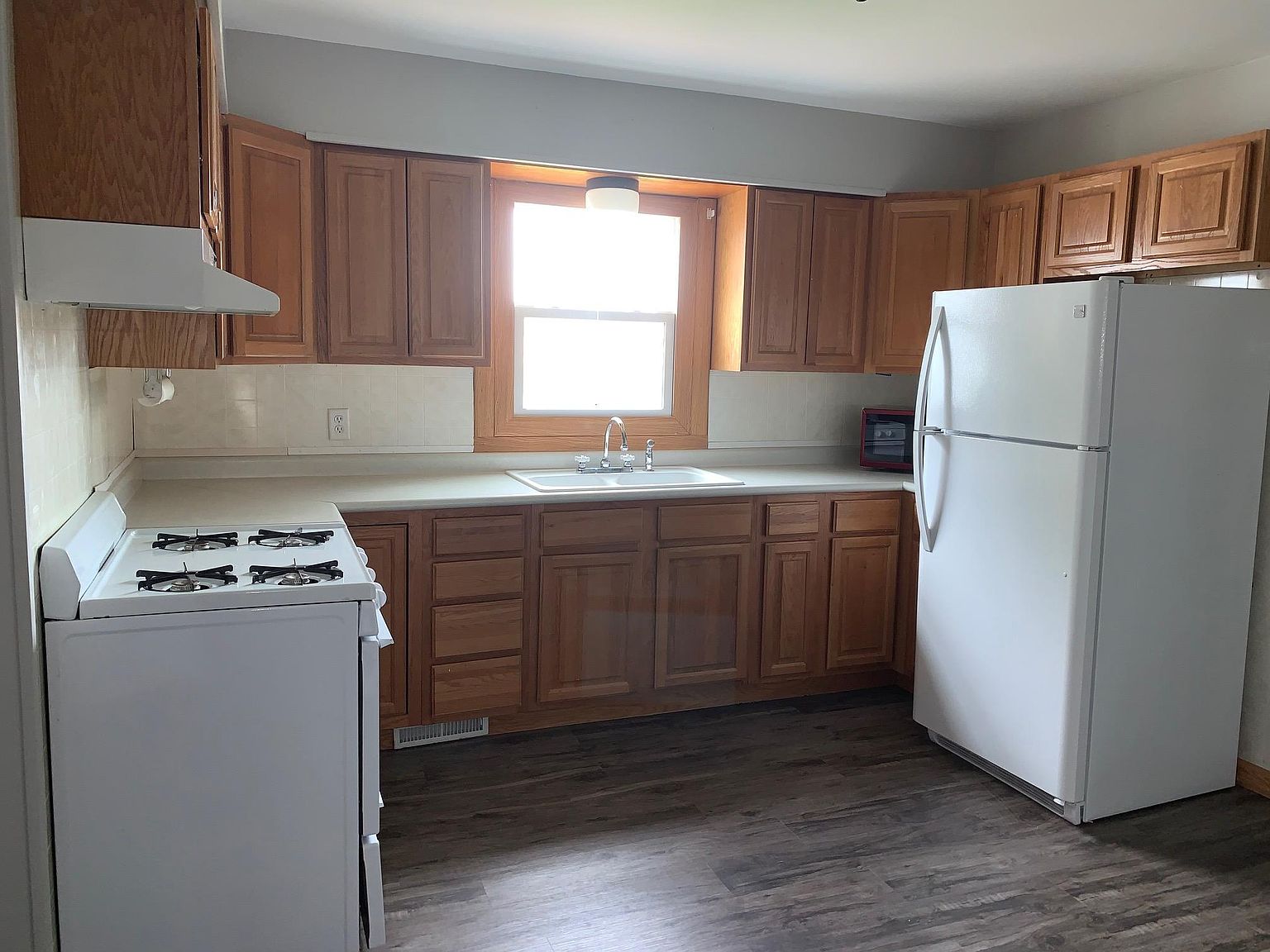 15 W Gates St, Rice Lake, WI 54868 | Zillow