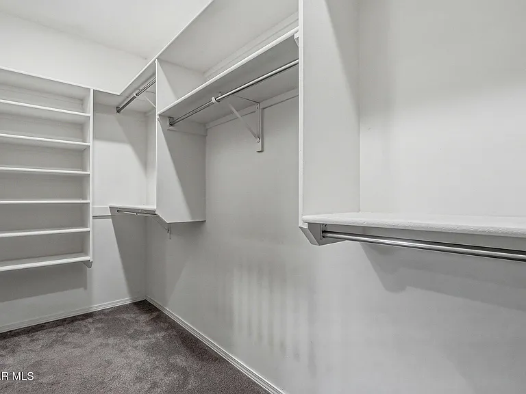 13453 Coldham St — Photo 32