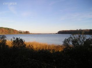 3635 Wells Rd, Peconic, NY 11958