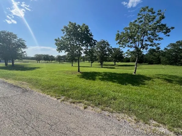 826 Sunset Rd, Ada, OK 74820