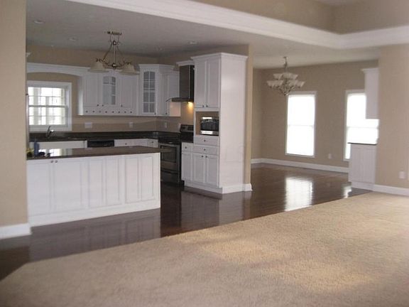 3rd image of 1112 Little Bear Pl