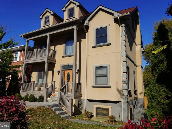 2445 S Kenwood St, Arlington, VA 22206