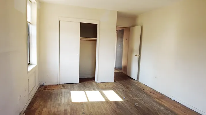 Sold by Azbel Real Estate, Inc. | media 11