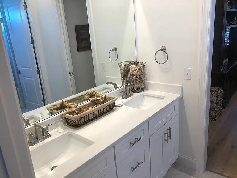 J&J vanity