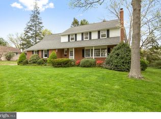 2405 Donlon Rd, Wilmington, DE 19803