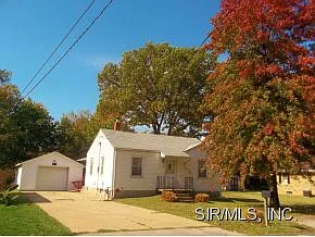 83 Sullivan St photo 1
