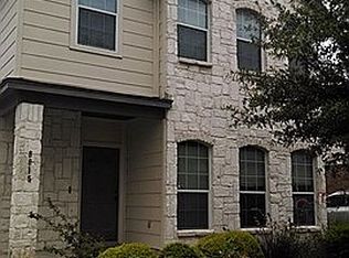 8815 Hilltop Crossing Dr, San Antonio, TX 78251