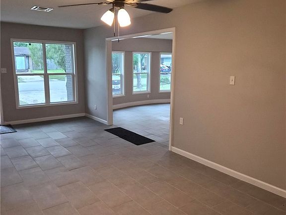 3rd image of 322 S 26th St