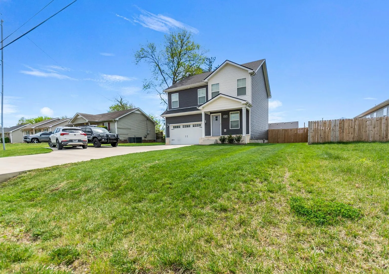 1307 Hugh Hunter Rd — Photo 3