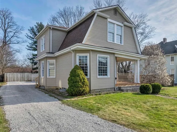 43 Bridge St, Newton Falls, OH 44444