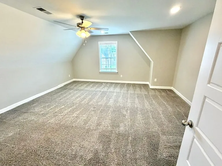 8750 Windstone Estate Dr — Photo 12