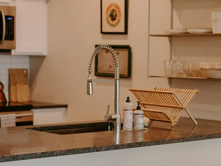Luxury Apartments in Cleveland's Ohio City — Photo 8