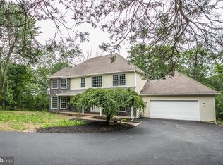 201 N Township Line Rd, Schwenksville, PA 19473