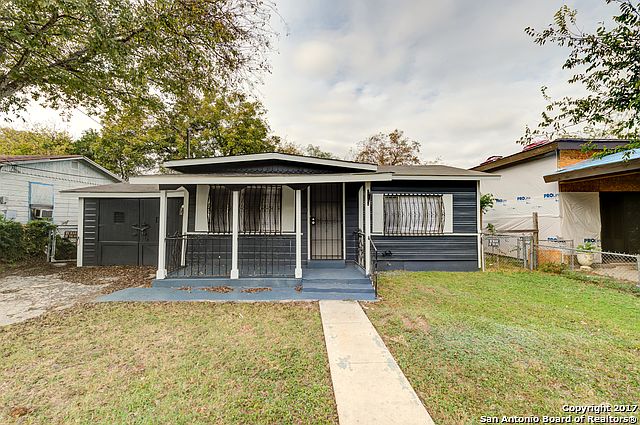 1st image of 431 Bundy St