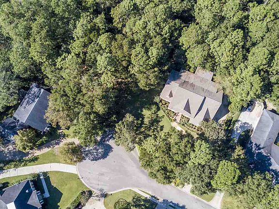 2nd image of 114 Sweetwater Ln