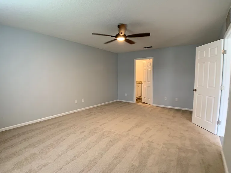 3201 Deer Creek Dr — Photo 20