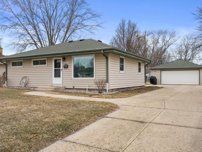 N85W17120 Ann AVENUE, Menomonee Falls, WI, 53051