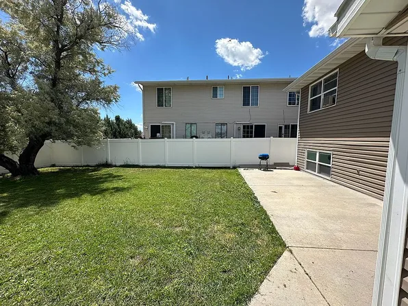 2501 S Emerson Ave, Gillette, WY 82718