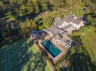 19 Horseshoe Rd #R, Darien, CT 06820