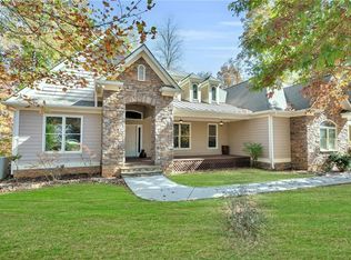 544 Bearslide Holw, Dahlonega, GA 30533