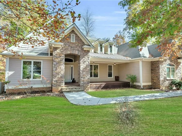544 Bearslide Holw, Dahlonega, GA 30533