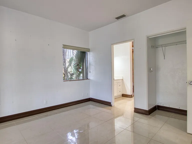 4360 Fountains Dr #4360 — Photo 9