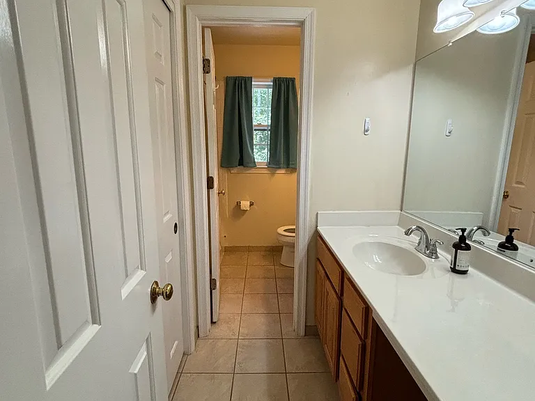 Hall bath upstairs