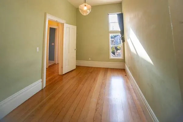 1 bed, 1.5 bath, $1,525 — Photo 1