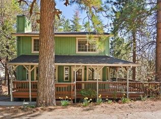 31771 Panorama Dr, Running Springs, CA 92382