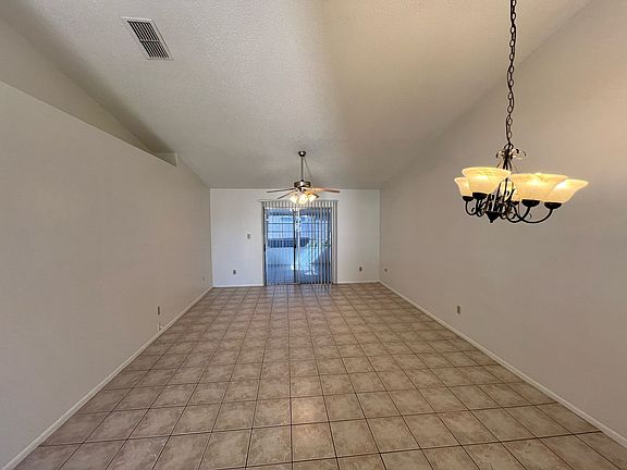 3rd image of 3160 Smoke Signal Cir
