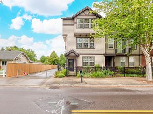 3497 SE Brookwood Ave, Hillsboro, OR 97123