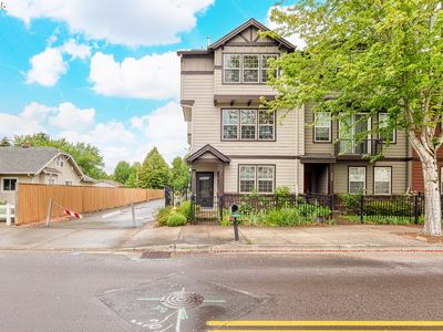 3497 SE Brookwood Ave, Hillsboro, OR, 97123