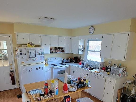 4th image of 8142 Black Snake Ln