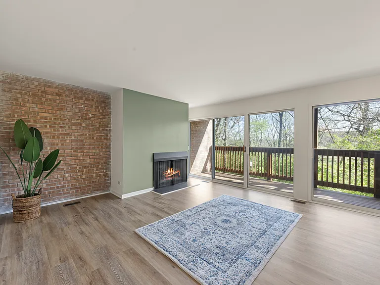 5821 Oakwood Dr #A — Photo 3