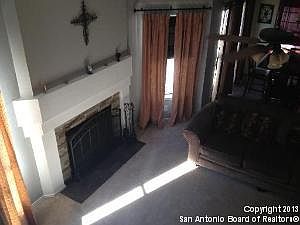 4th image of 9811 Dugas Dr