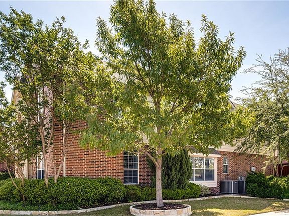 3rd image of 2611 Caddo Ct