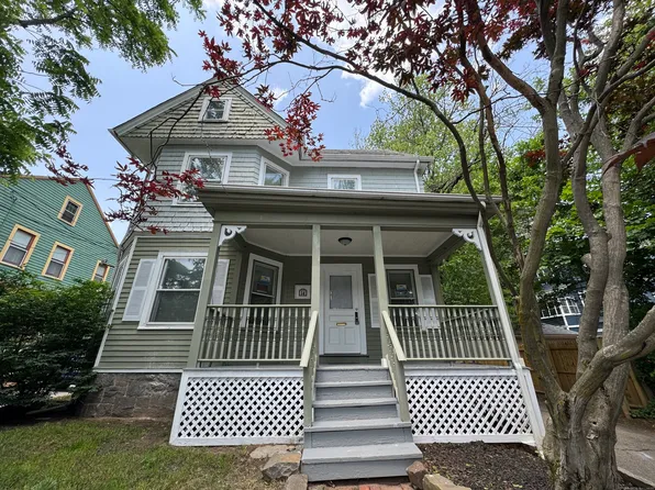 14 Warrenton Avenue, Hartford, CT 06105