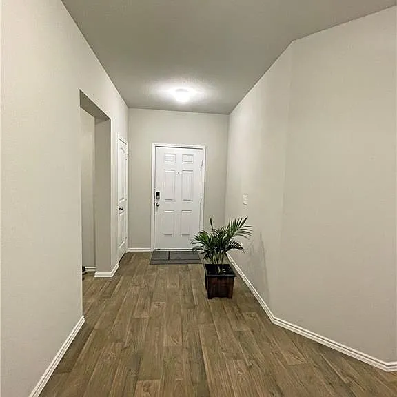 5825 Shanjia Dr — Photo 6