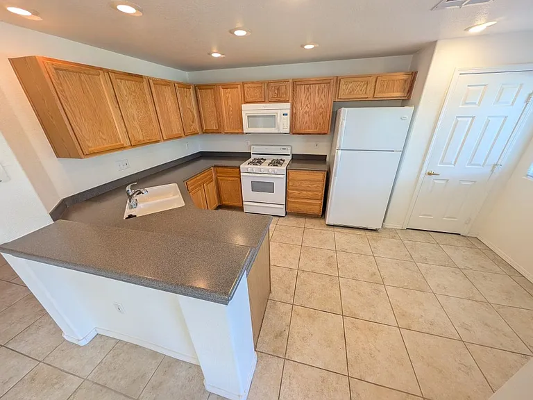 820 Titan Peak Pl #102 — Photo 6