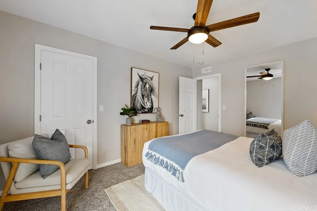 5 bed, 3000 sqft, $950 — Photo 3