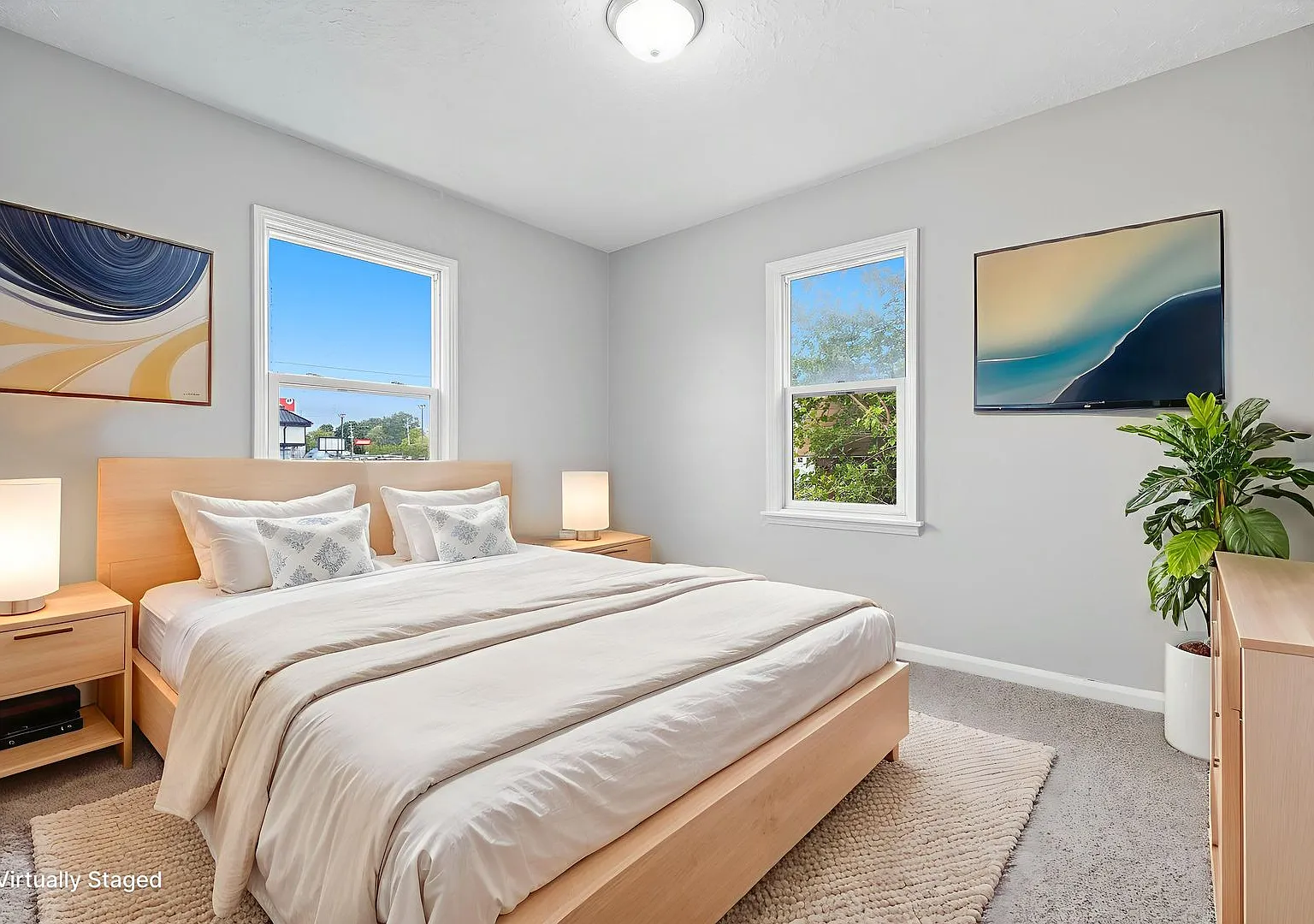 Charming 2-Bedroom Home Recently Remodeled in Indianapolis Available NOW! — Photo 3