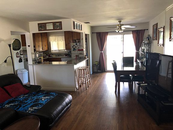 3rd image of 623 Norgard Ct