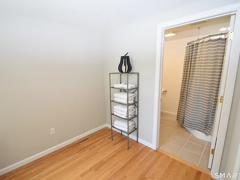 139 Hewitt Rd — Photo 21