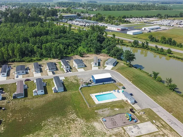 Lakeview Meadows — Photo 30