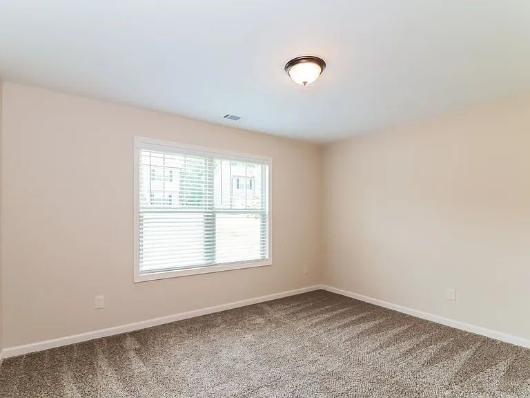 427 Charleston Pl — Photo 18