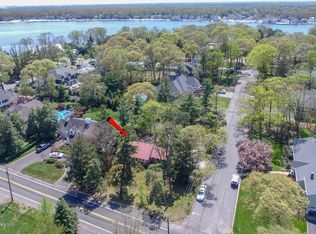 1016 Riverview Dr, Brielle, NJ 08730