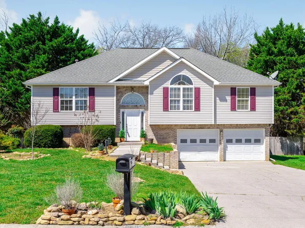 6895 Bucksland Dr, Ooltewah, TN 37363